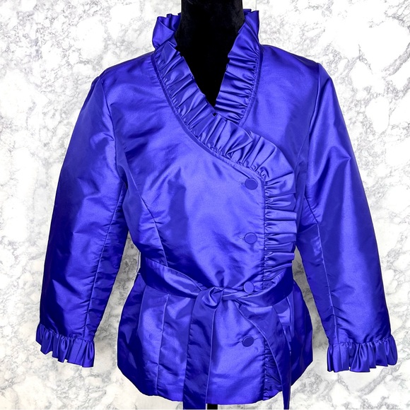 ⭐️ Calvin Klein Ruffle Wrap Button Up Belted Feminine Statement Jacket Women’s M - Picture 9 of 10